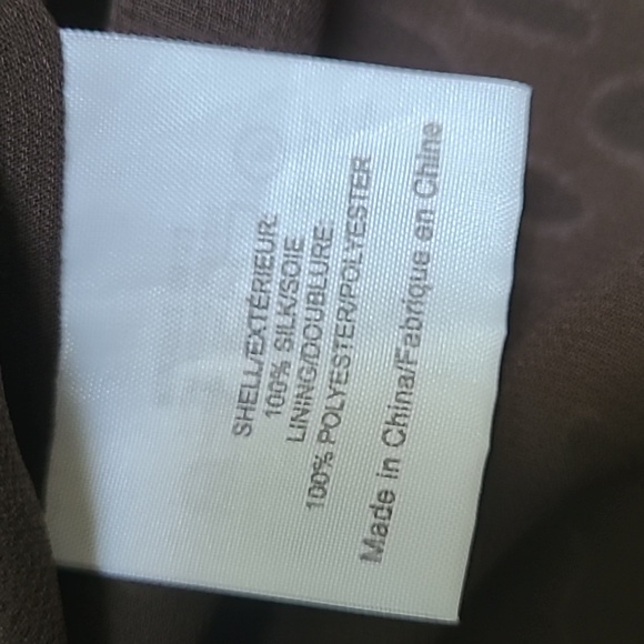 Tory Burch 100% Silk Animal Print Blouse Size 4 - Picture 7 of 7